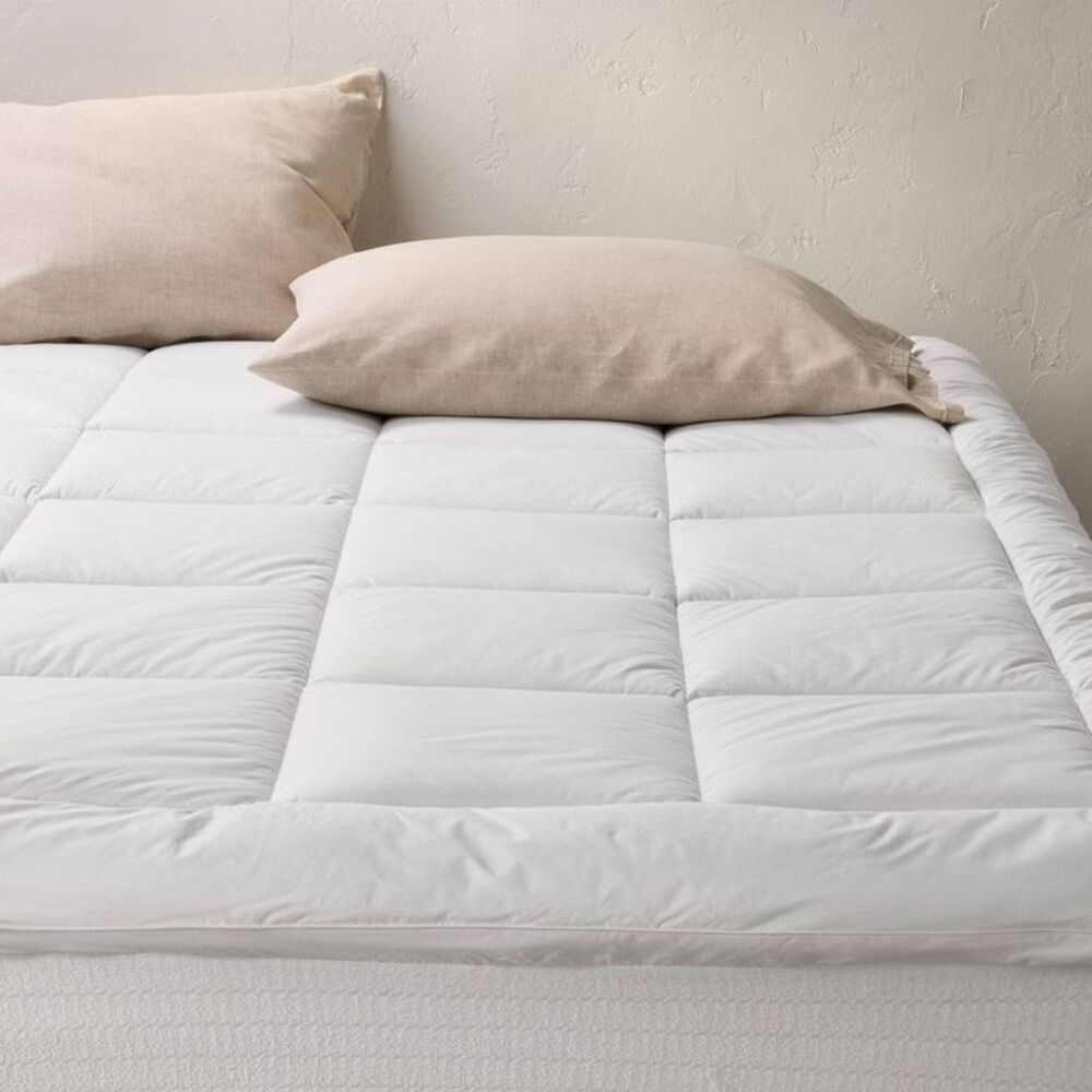 Queen Ultra Loft Down Alternative Mattress Pad - Casaluna